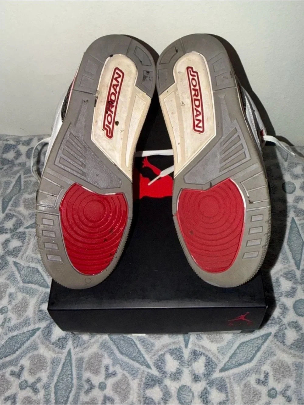 Air Jordan 3 fire red men size 7